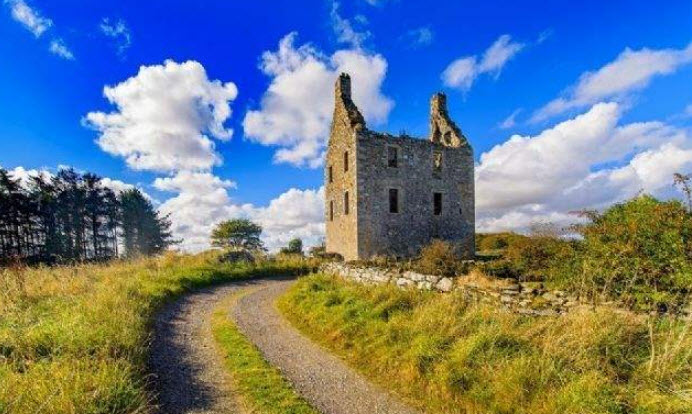Baldwinstone Castle, Republic of Ireland, Ireland